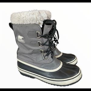 Women Waterproof Sorel Boots Size 9